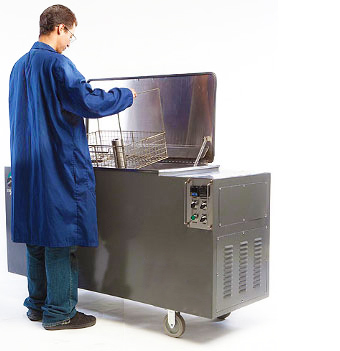 A Tova Pro industrial ultrasonic cleaner